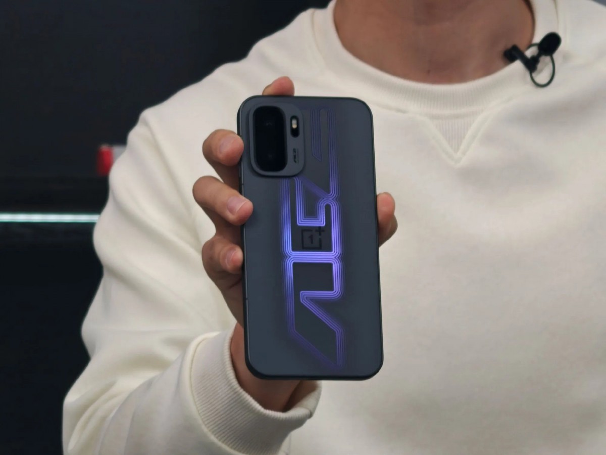 원플러스 에이스 6 울트라